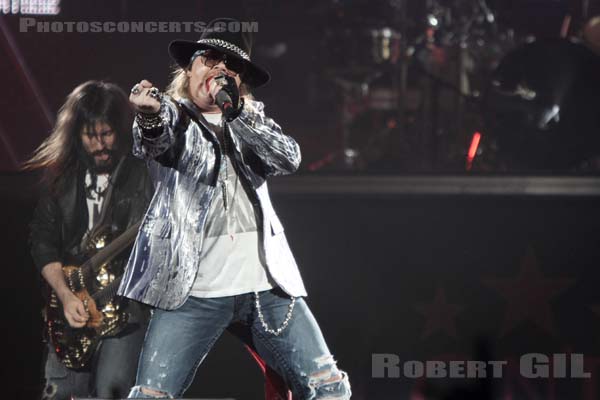 GUNS N' ROSES - 2010-09-13 - PARIS - Bercy - 